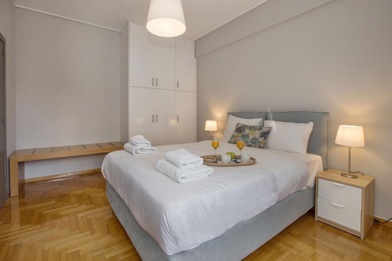 Cozy Apartment In Syntagma-Plaka By Ghh Афины Экстерьер фото